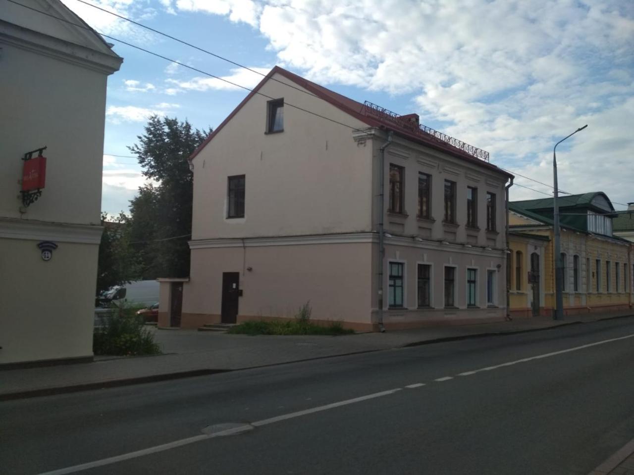 Apartment In Sacyjalistycnaja 39 Hrodna Exterior foto